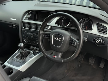 Used Audi A5 2010 for sale - 77468712: Photo