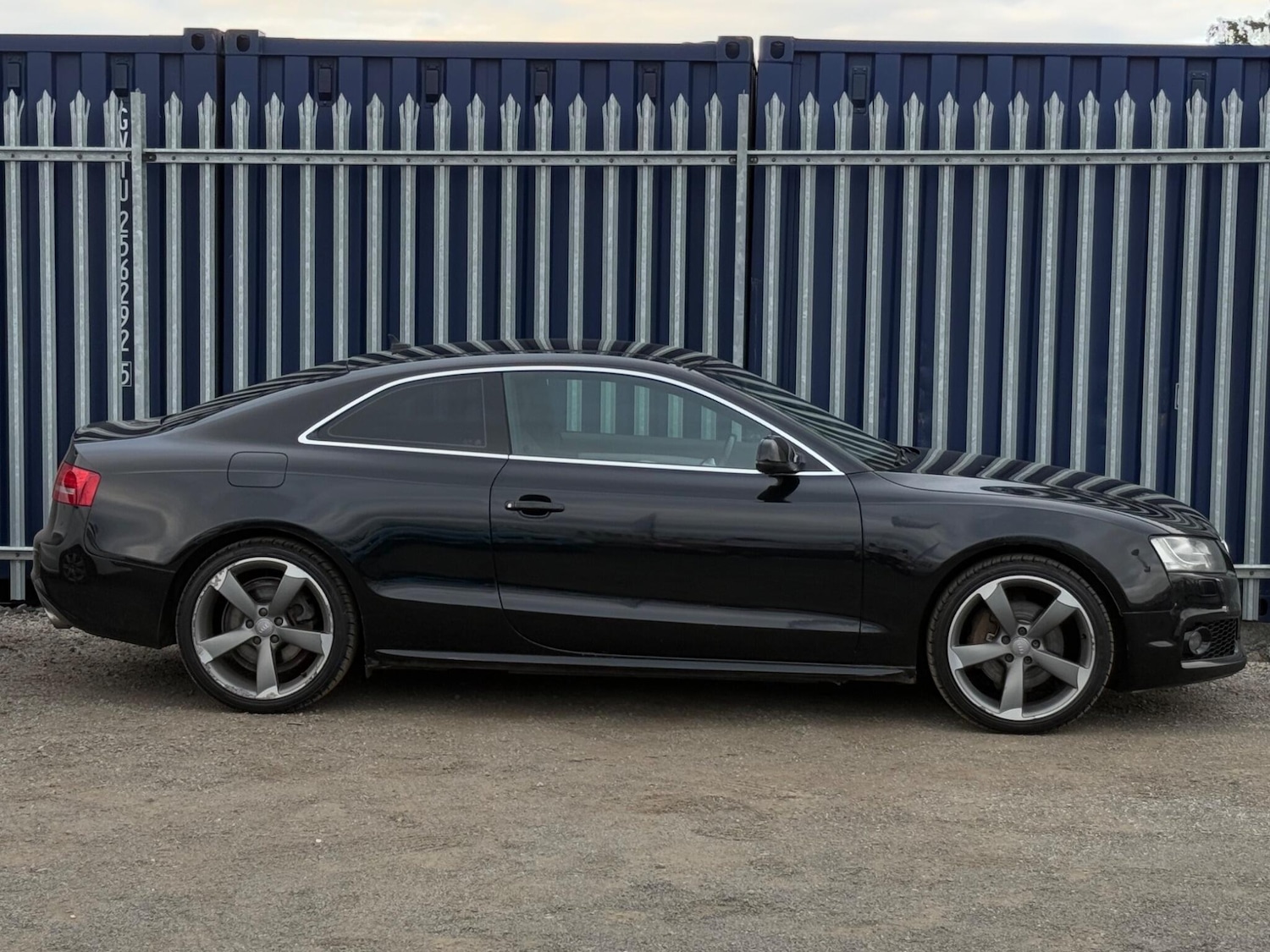 Used Audi A5 2010 for sale - 77468712: Photo 4