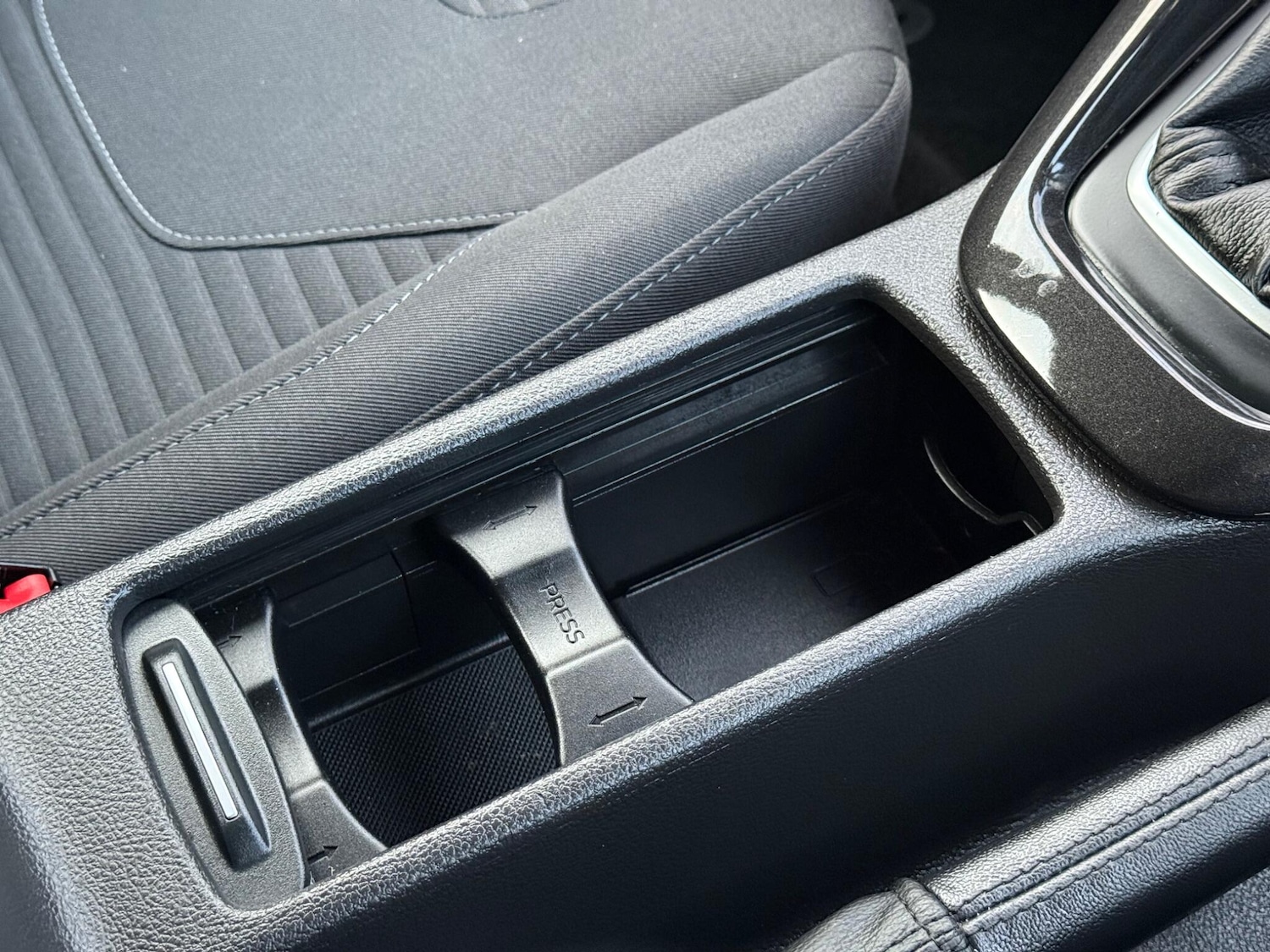 Used Ford Focus for sale - 77586404: Photo 38