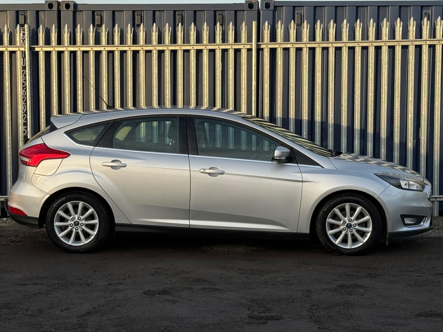 Used Ford Focus for sale - 77586404: Photo 6
