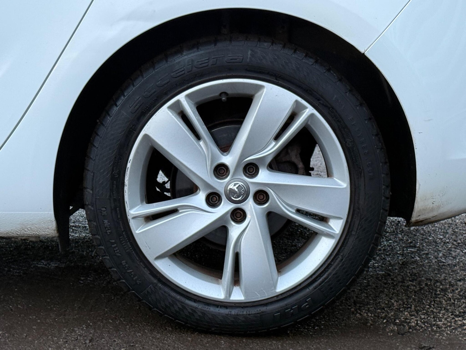 Used Vauxhall Astra for sale - 77242810: Photo 33