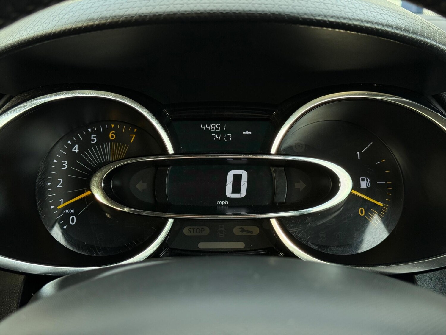 Used Renault Clio for sale - 77585662: Photo 19