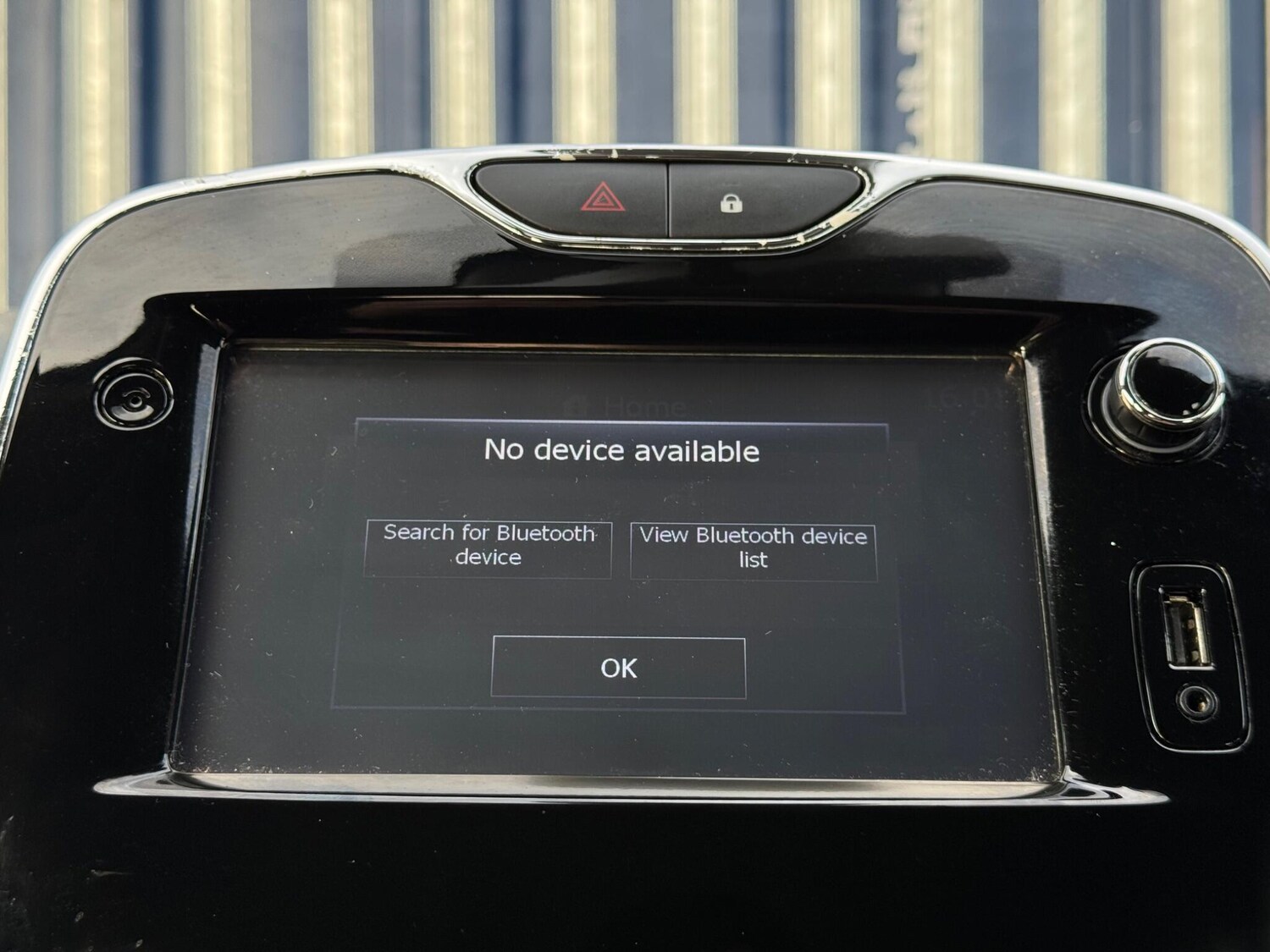 Used Renault Clio for sale - 77585662: Photo 24