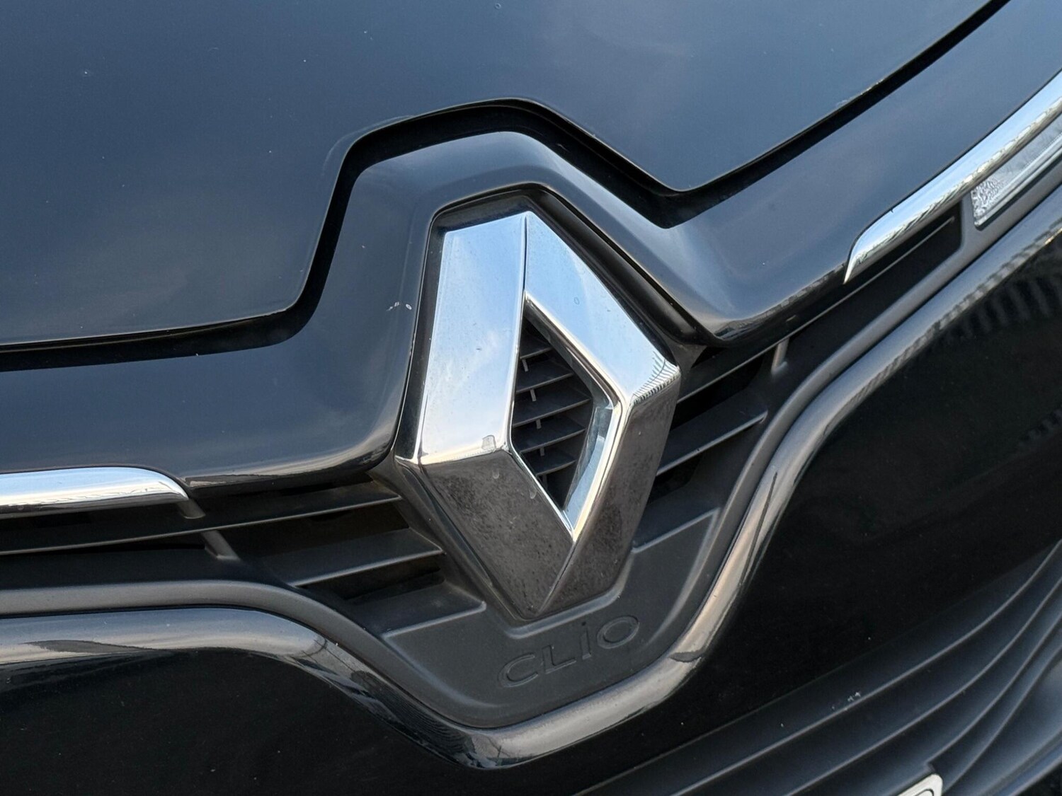 Used Renault Clio for sale - 77585662: Photo 44