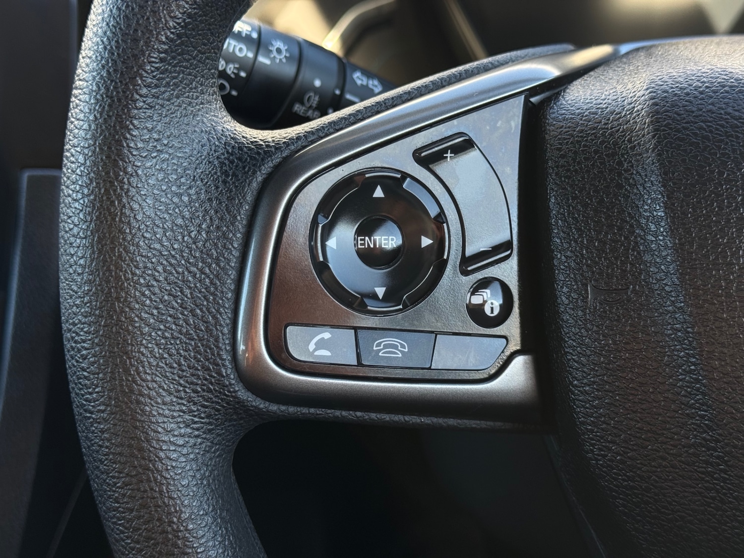 Used Honda Civic 2020 for sale - 76591627: Photo 26