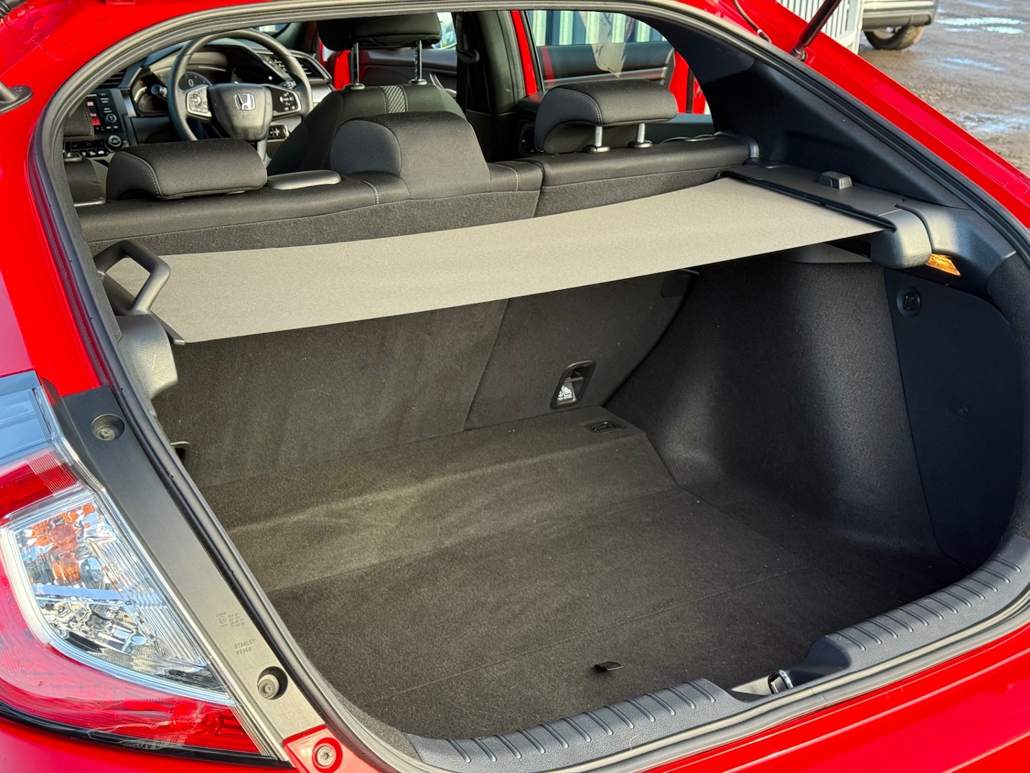 Used Honda Civic 2020 for sale - 76591627: Photo 37