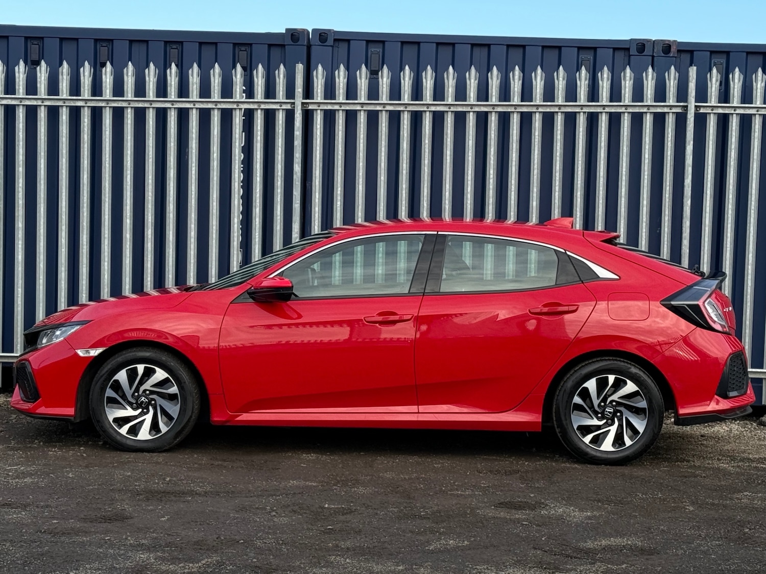 Used Honda Civic 2020 for sale - 76591627: Photo 9