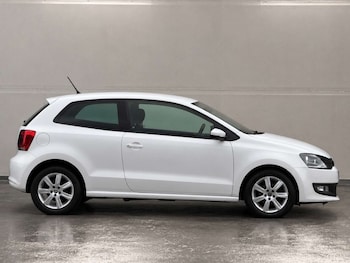 Used Volkswagen Polo 2014 for sale - 79546577: Photo