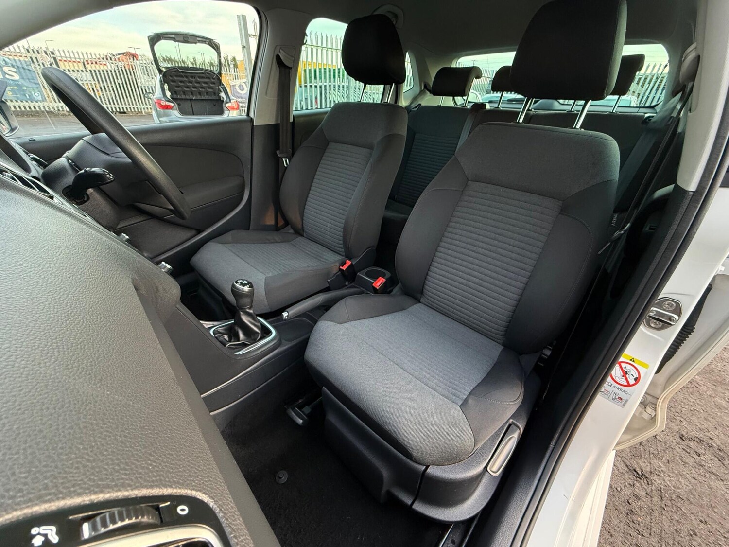 Used Volkswagen Polo for sale - 77587349: Photo 14