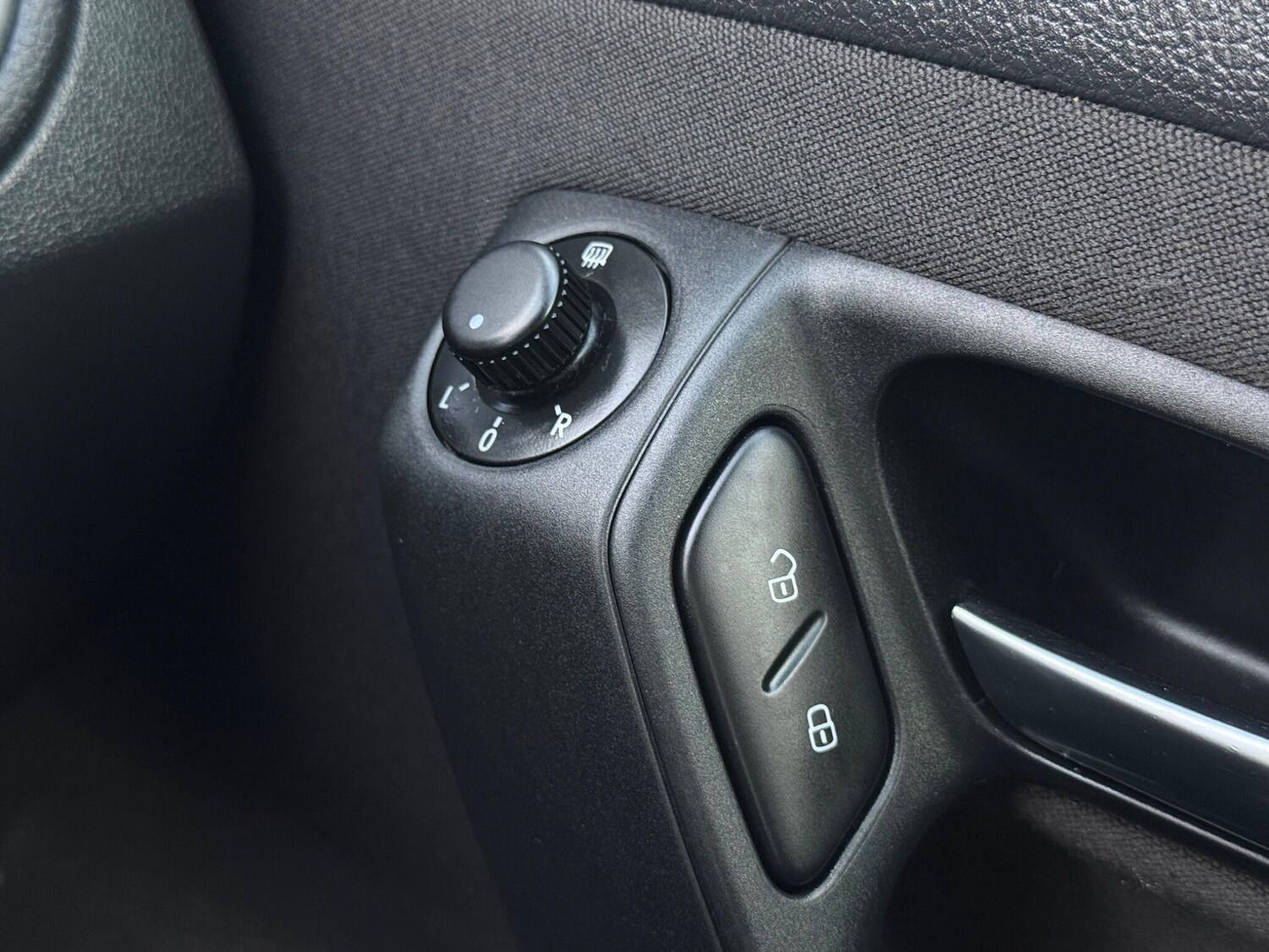 Used Volkswagen Polo for sale - 77587349: Photo 24