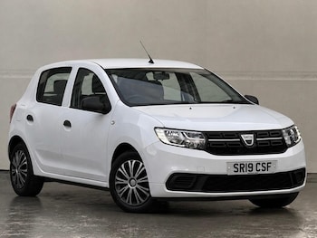 Used Dacia Sandero 2019 for sale - 78572684: Photo