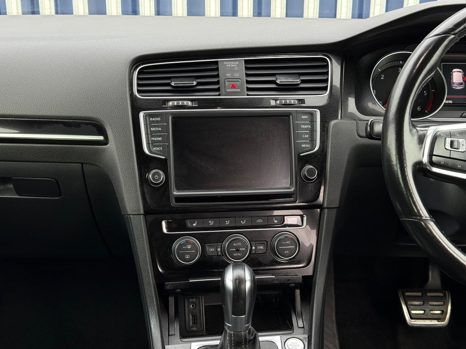 Used Volkswagen Golf 2016 for sale - 77784537: Photo 17