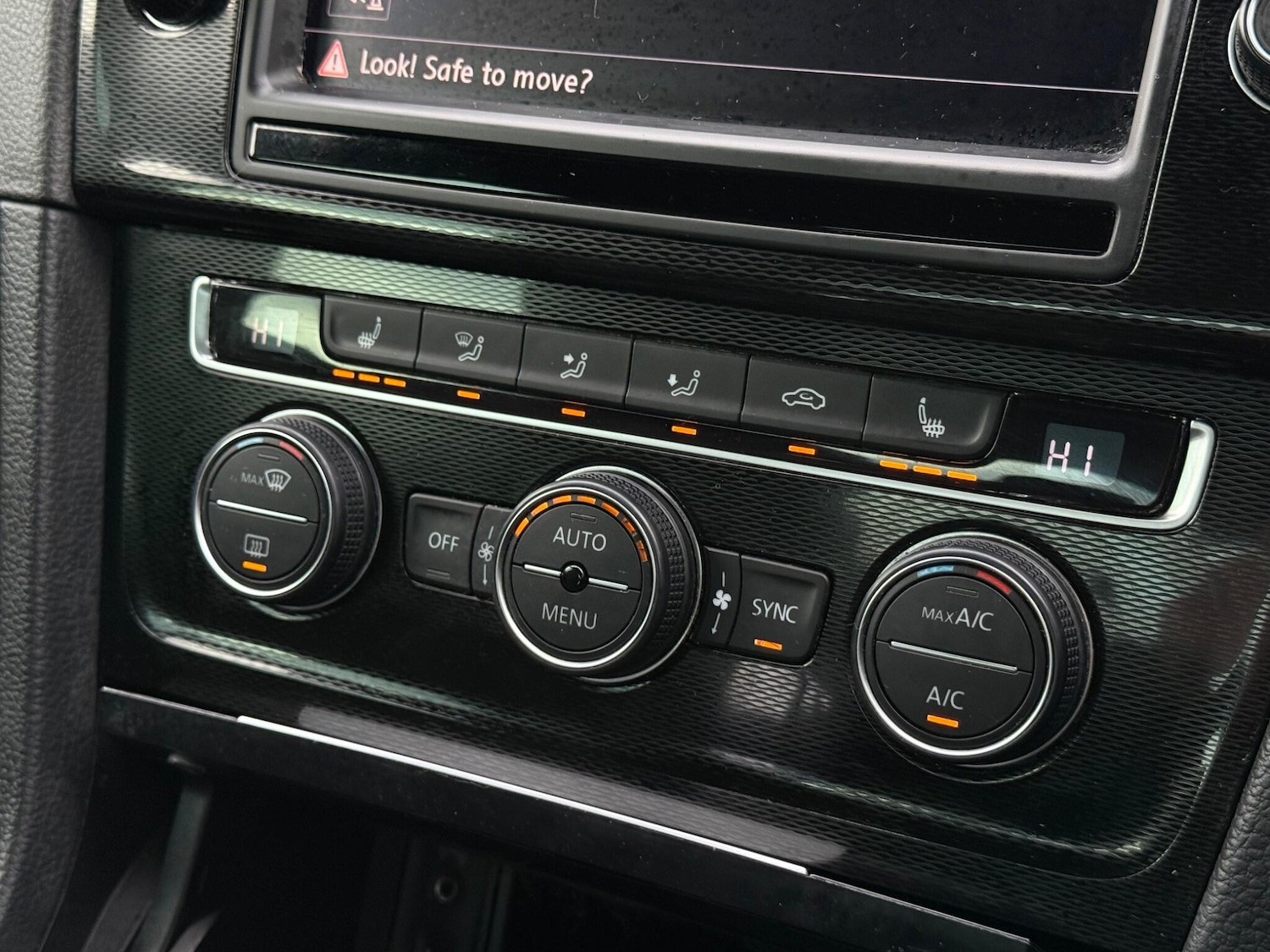 Used Volkswagen Golf 2016 for sale - 77784537: Photo 26