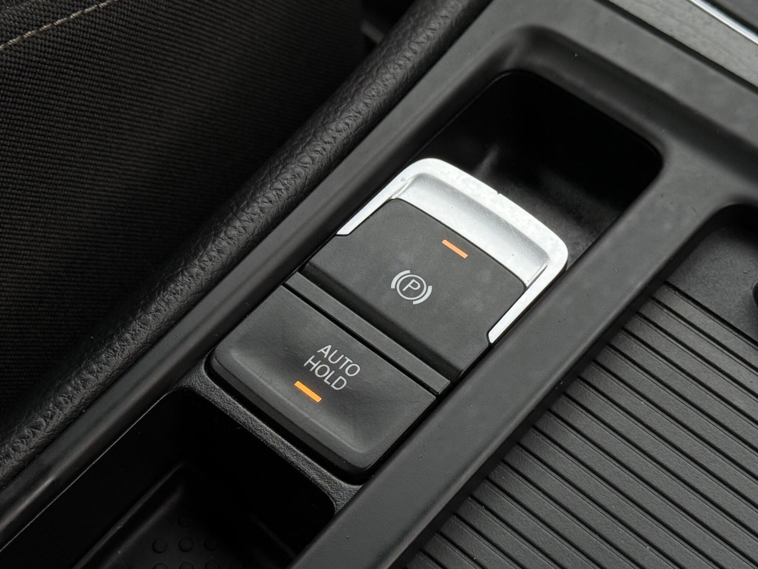 Used Volkswagen Golf 2016 for sale - 77784537: Photo 29