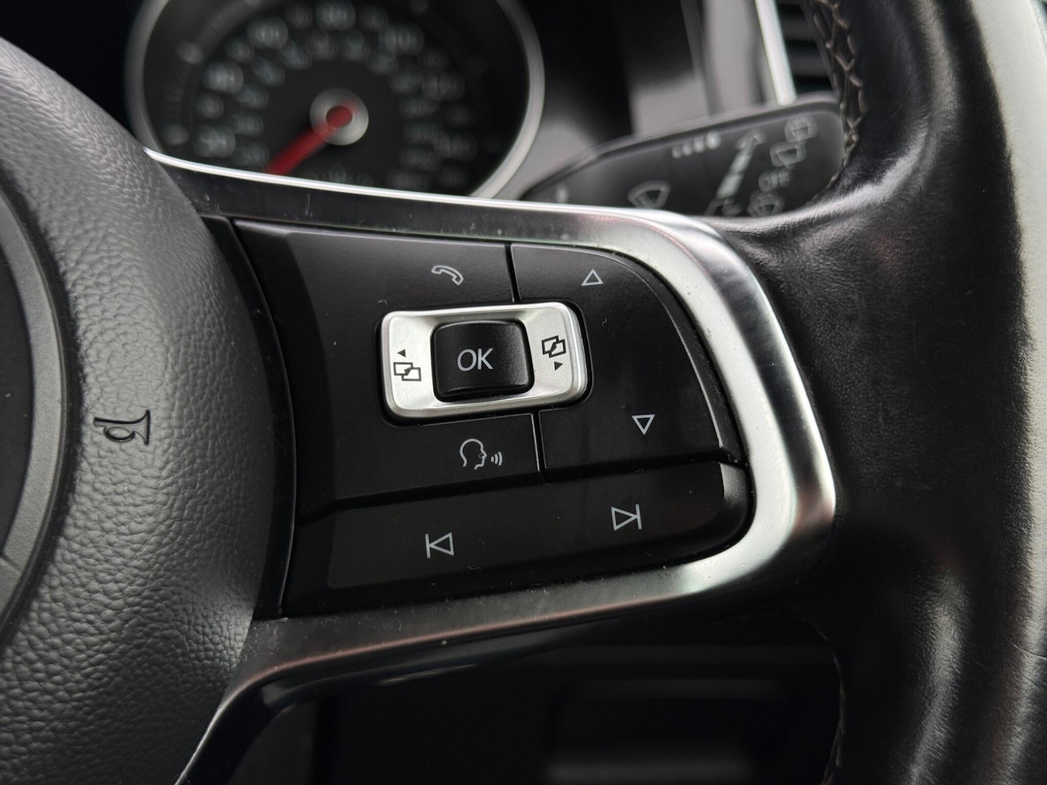 Used Volkswagen Golf 2016 for sale - 77784537: Photo 37