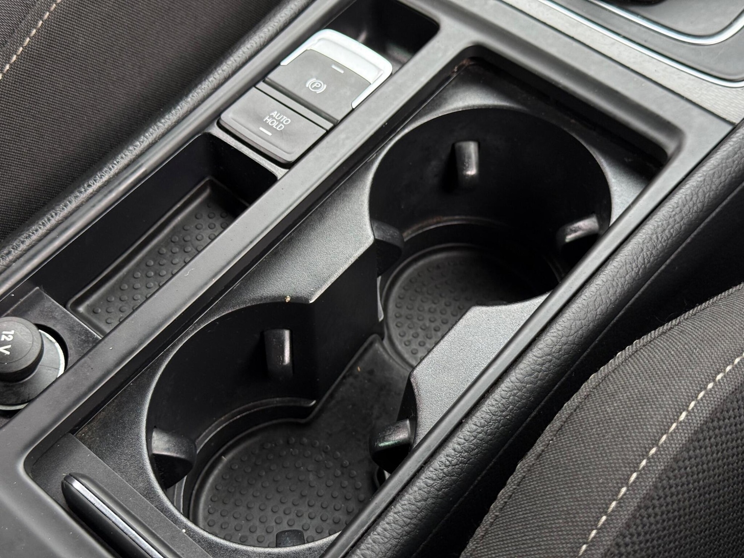 Used Volkswagen Golf 2016 for sale - 77784537: Photo 40