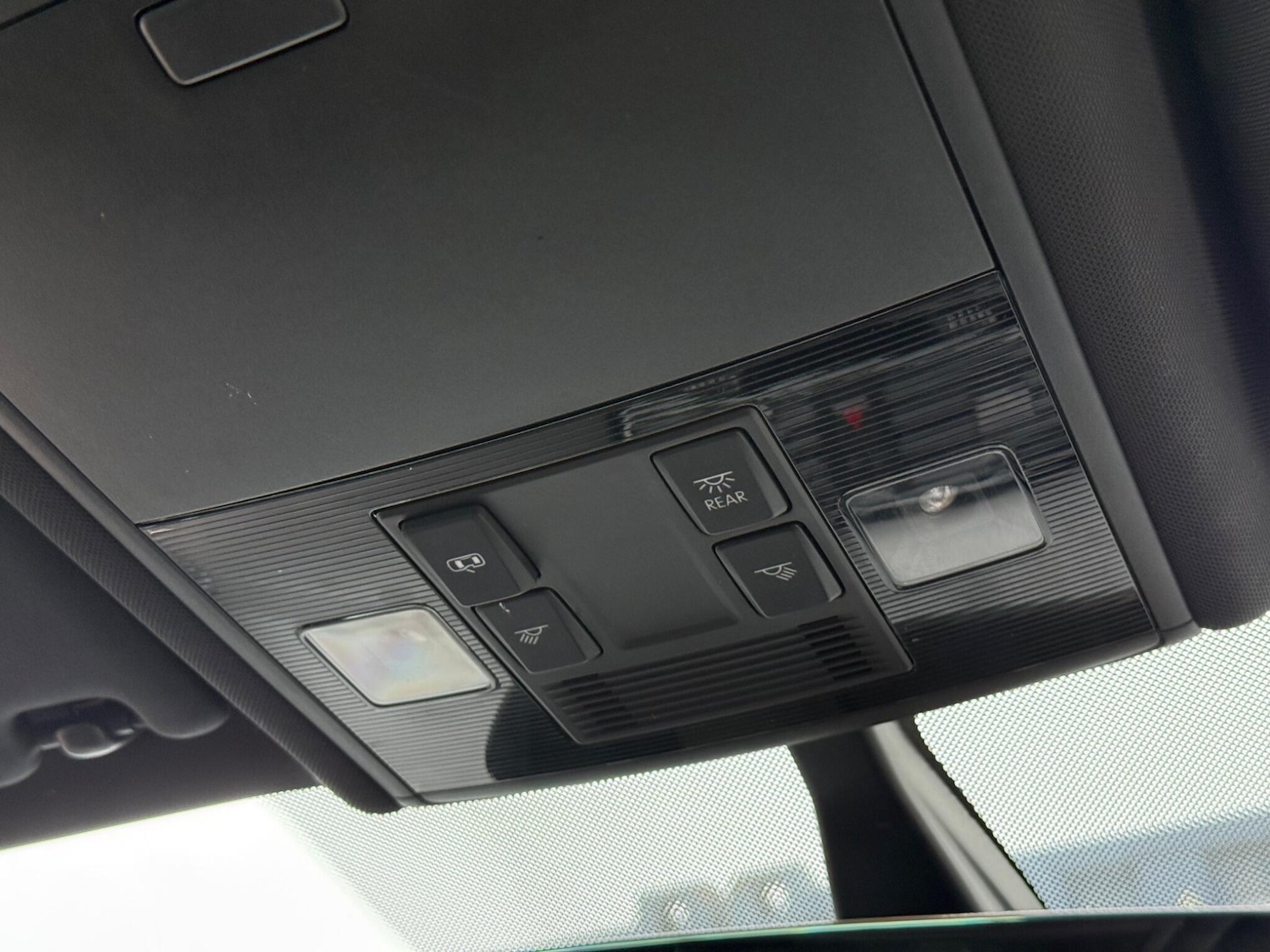 Used Volkswagen Golf 2016 for sale - 77784537: Photo 42