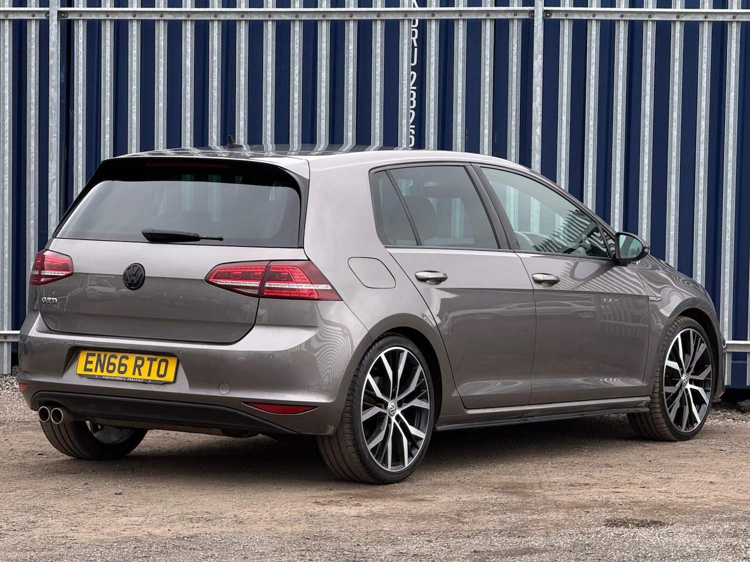 Used Volkswagen Golf 2016 for sale - 77784537: Photo 7