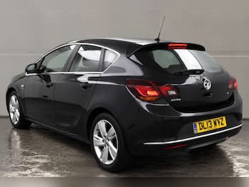 Used Vauxhall Astra 2013 for sale - 79773200: Photo