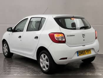 Used Dacia Sandero 2015 for sale - 79546556: Photo