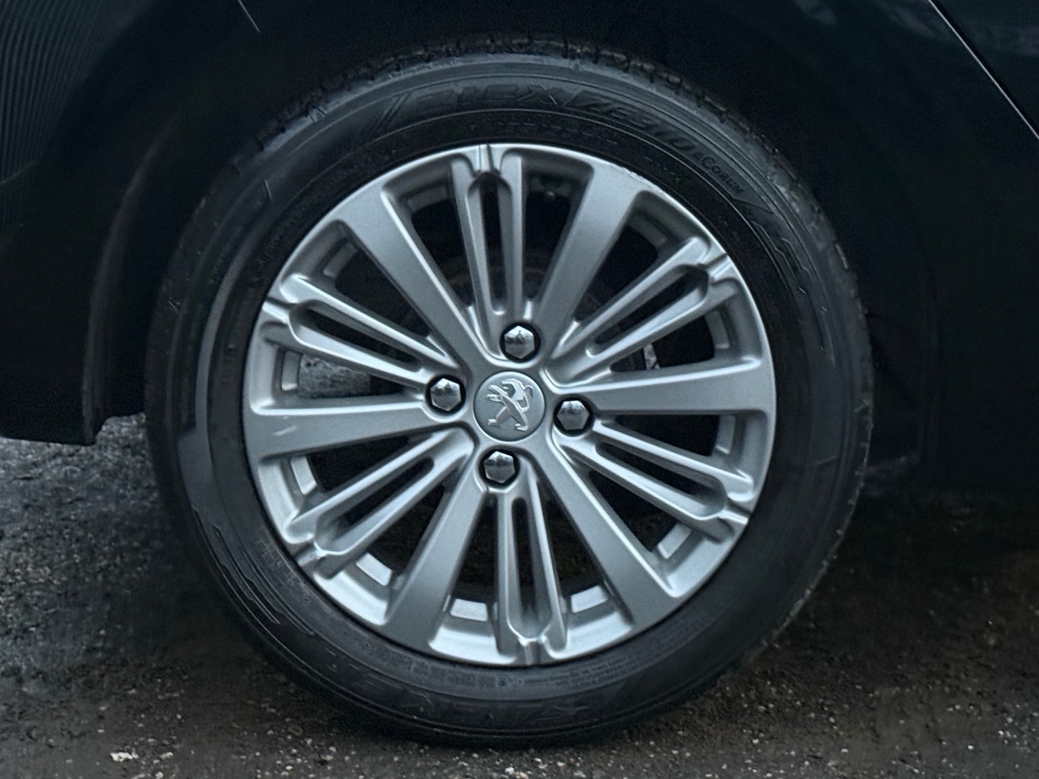 Used Peugeot 208 2016 for sale - 76591632: Photo 12