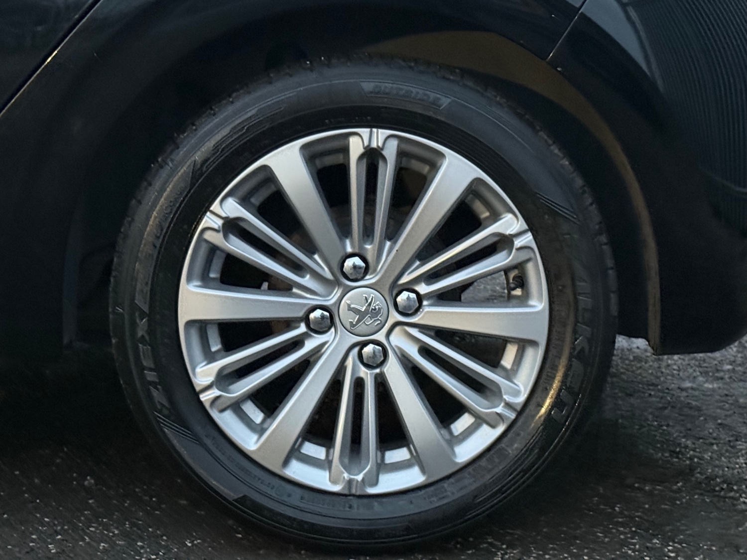 Used Peugeot 208 2016 for sale - 76591632: Photo 37