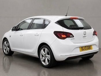 Used Vauxhall Astra 2013 for sale - 78689487: Photo