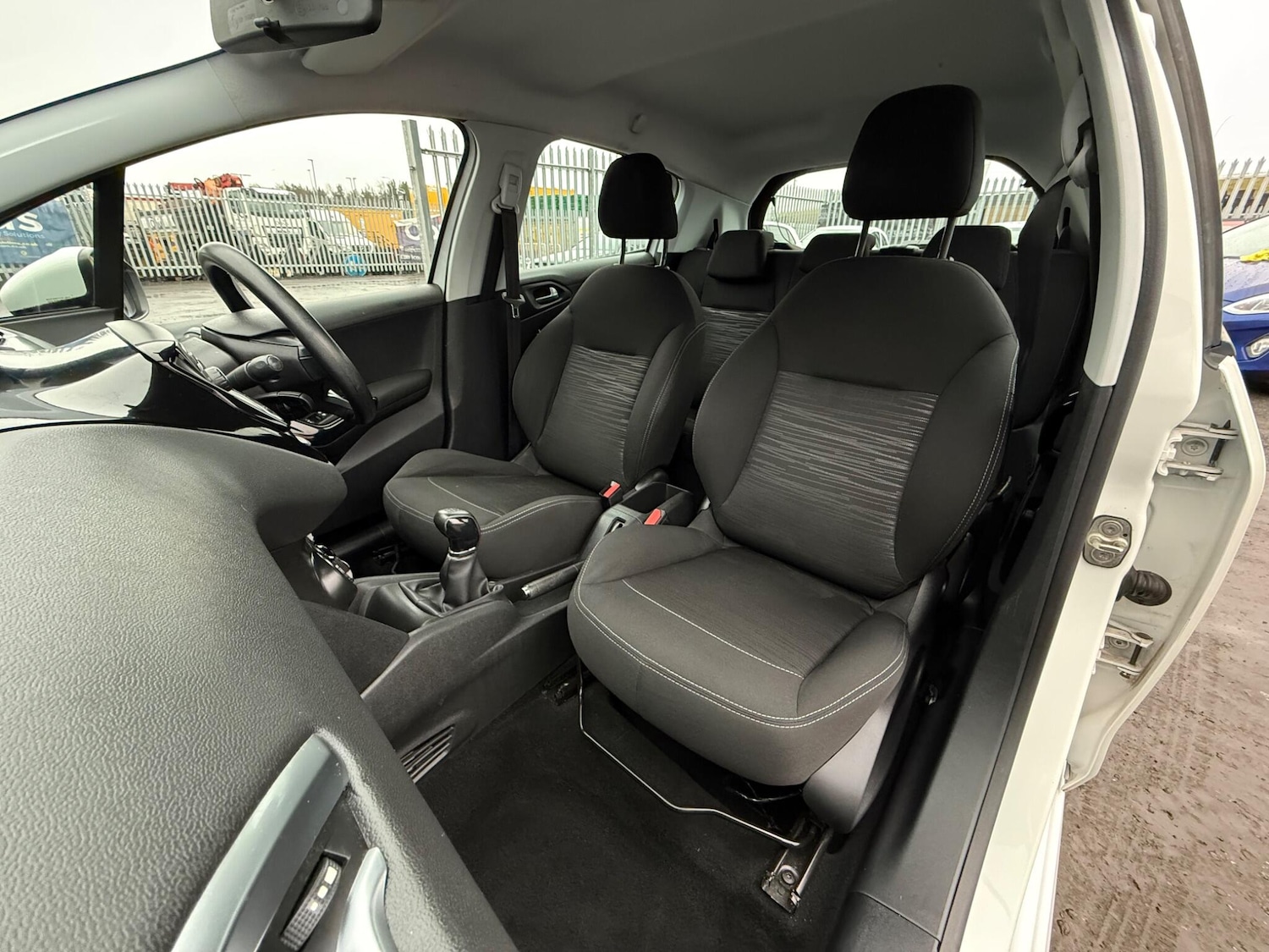 Used Peugeot 208 for sale - 77484590: Photo 14