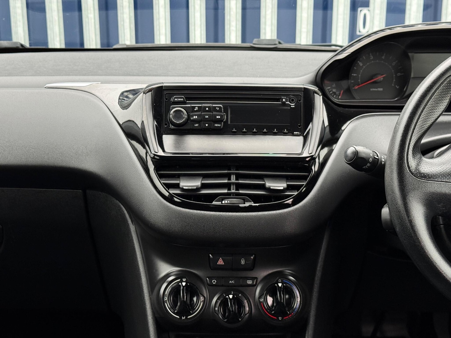 Used Peugeot 208 for sale - 77484590: Photo 17