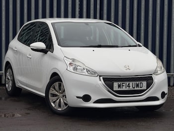 Used Peugeot 208 2014 for sale - 77484590: Photo