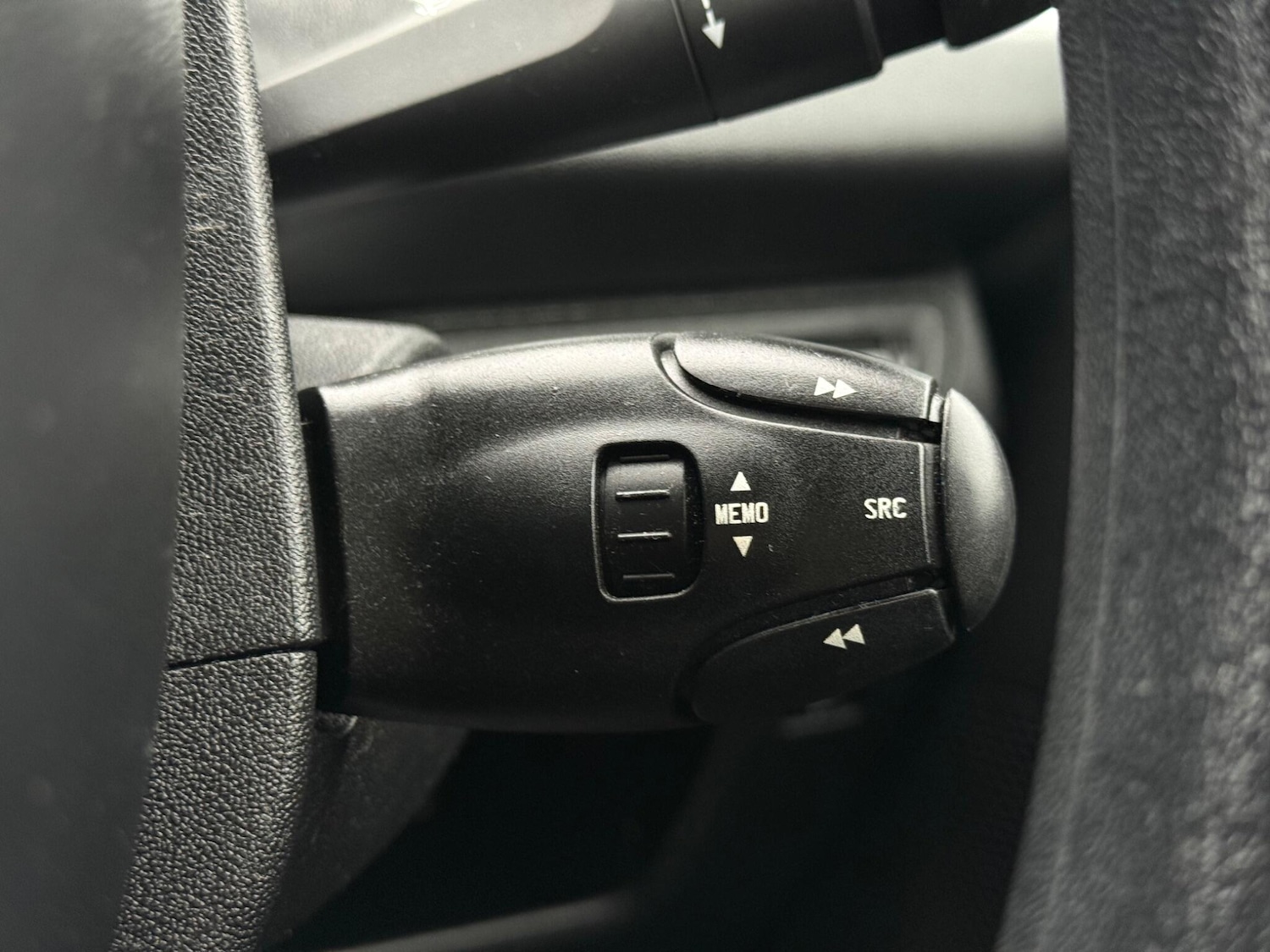 Used Peugeot 208 for sale - 77484590: Photo 23