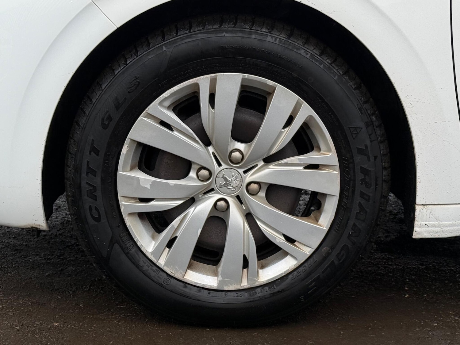 Used Peugeot 208 for sale - 77484590: Photo 36