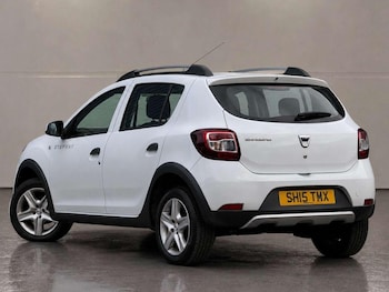 Used Dacia Sandero Stepway 2015 for sale - 78830449: Photo