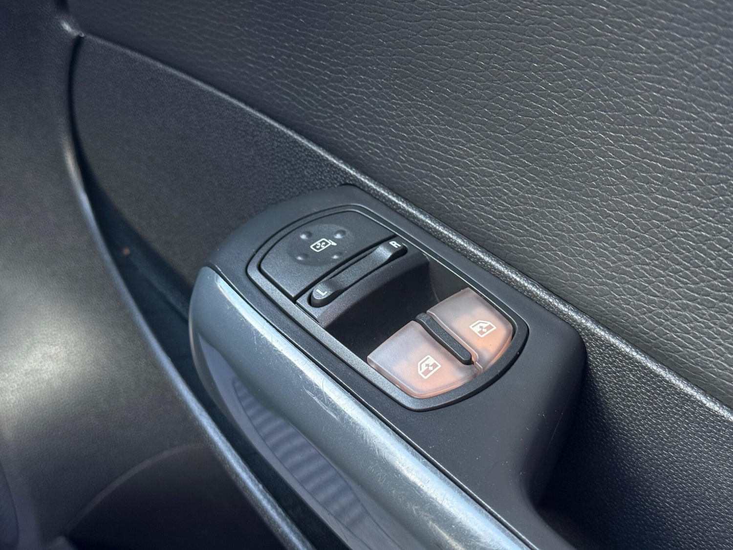 Used Vauxhall Corsa for sale - 78148347: Photo 28