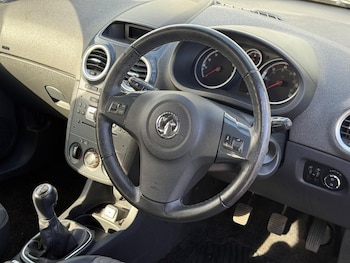 Used Vauxhall Corsa 2011 for sale - 78148347: Photo