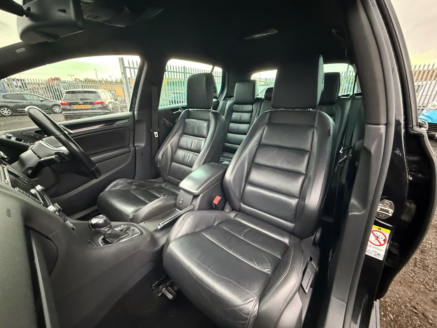Used Volkswagen Golf 2012 for sale - 76329598: Photo 12