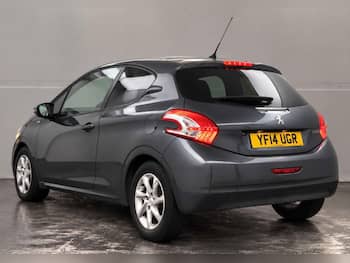 Used Peugeot 208 2014 for sale - 79845977: Photo