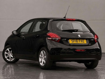 Used Peugeot 208 2016 for sale - 79546567: Photo