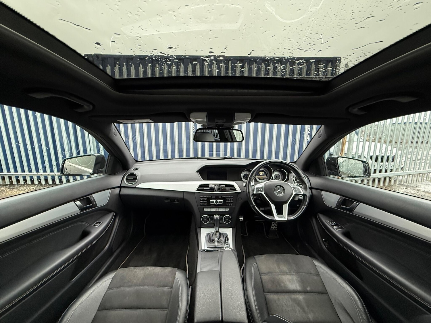 Used Mercedes-Benz C Class 2014 for sale - 77029336: Photo 16