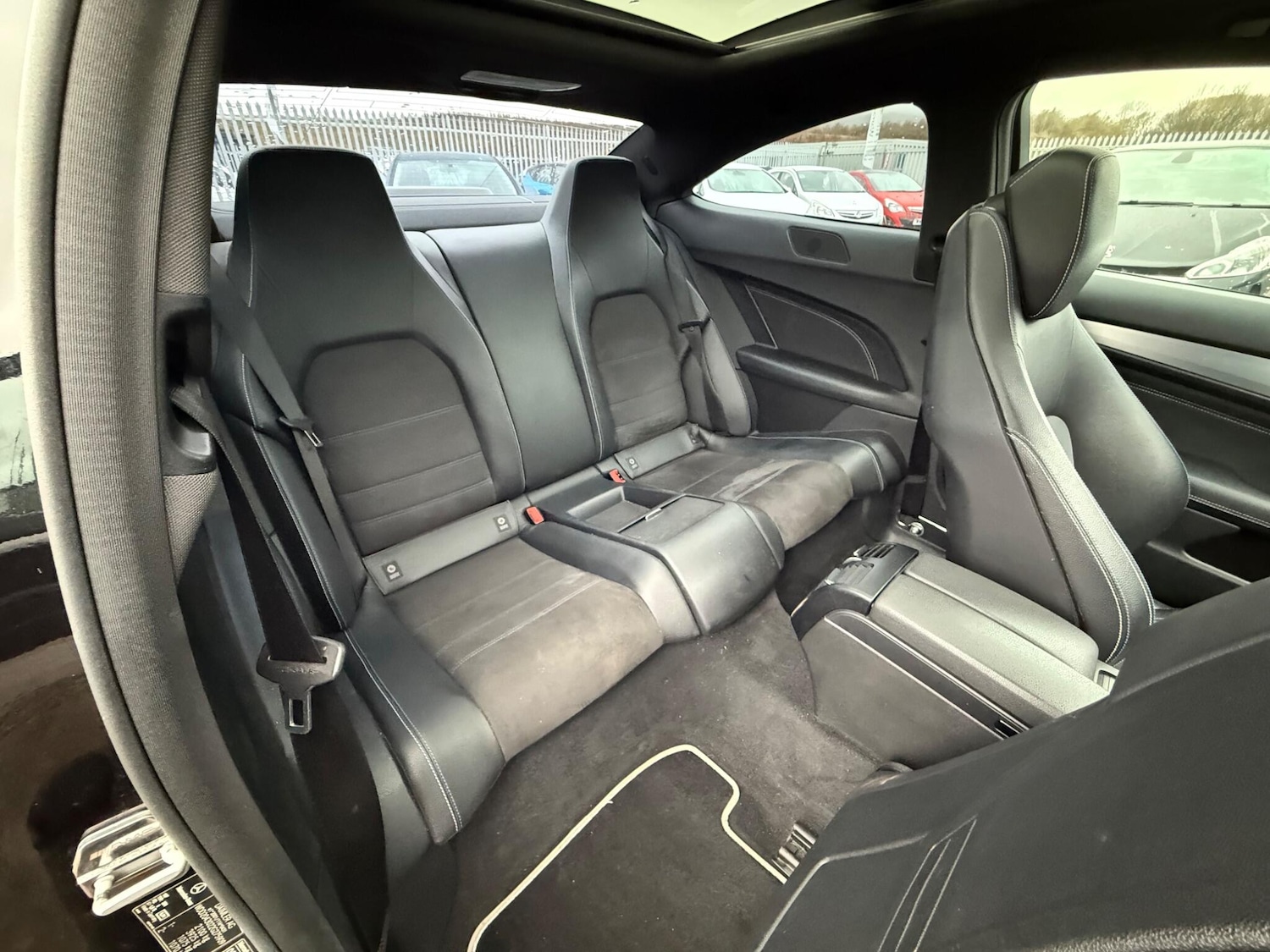 Used Mercedes-Benz C Class 2014 for sale - 77029336: Photo 40