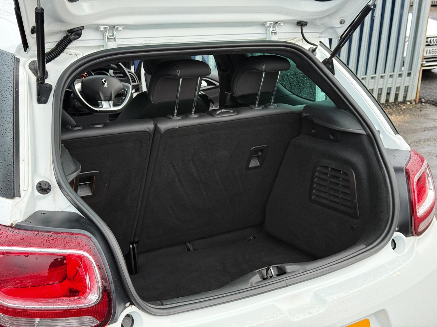 Used DS Automobiles DS 3 2016 for sale - 77454815: Photo 40