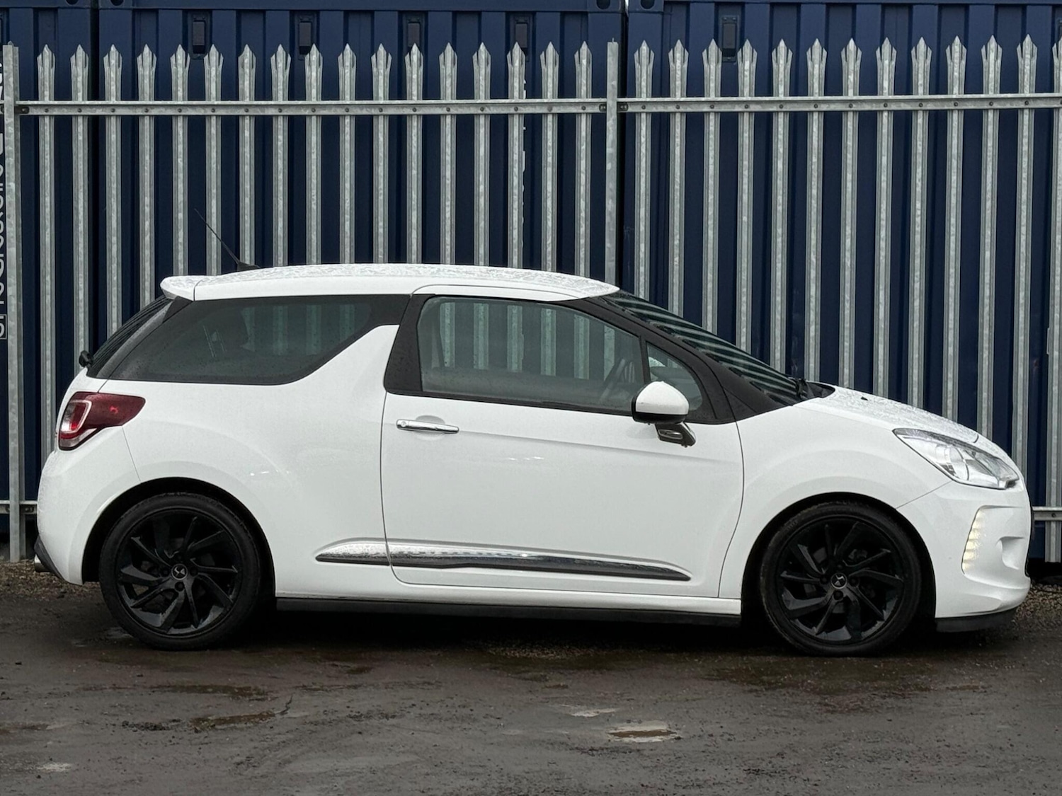 Used DS Automobiles DS 3 2016 for sale - 77454815: Photo 6