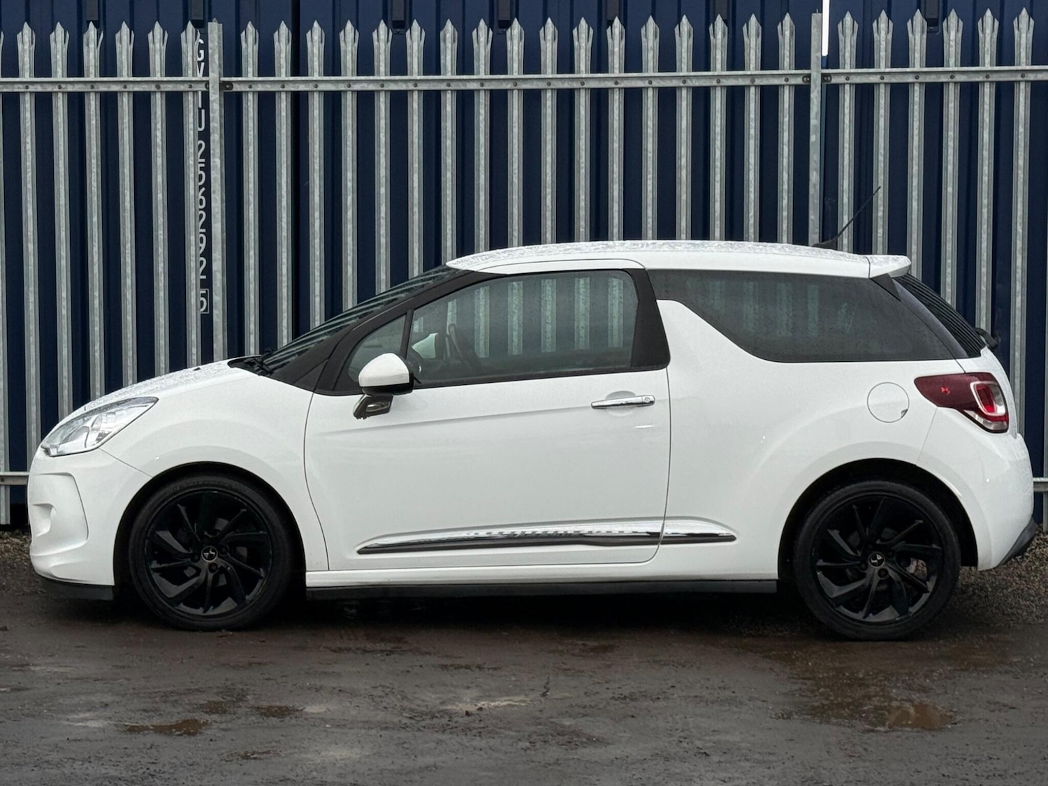 Used DS Automobiles DS 3 2016 for sale - 77454815: Photo 9
