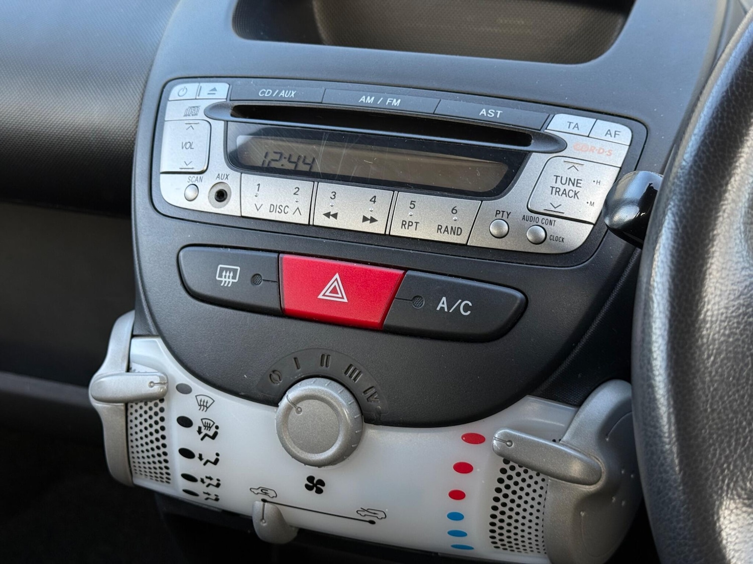 Used Citroen C1 2014 for sale - 77237819: Photo 21