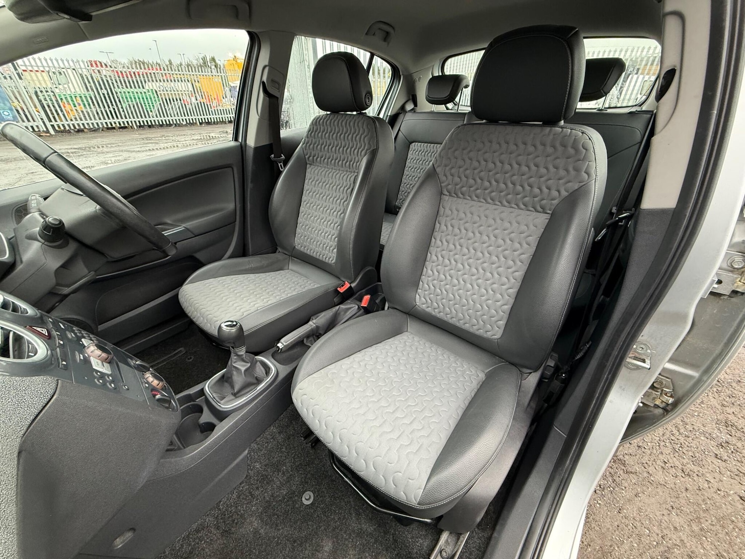 Used Vauxhall Corsa 2011 for sale - 77174611: Photo 14