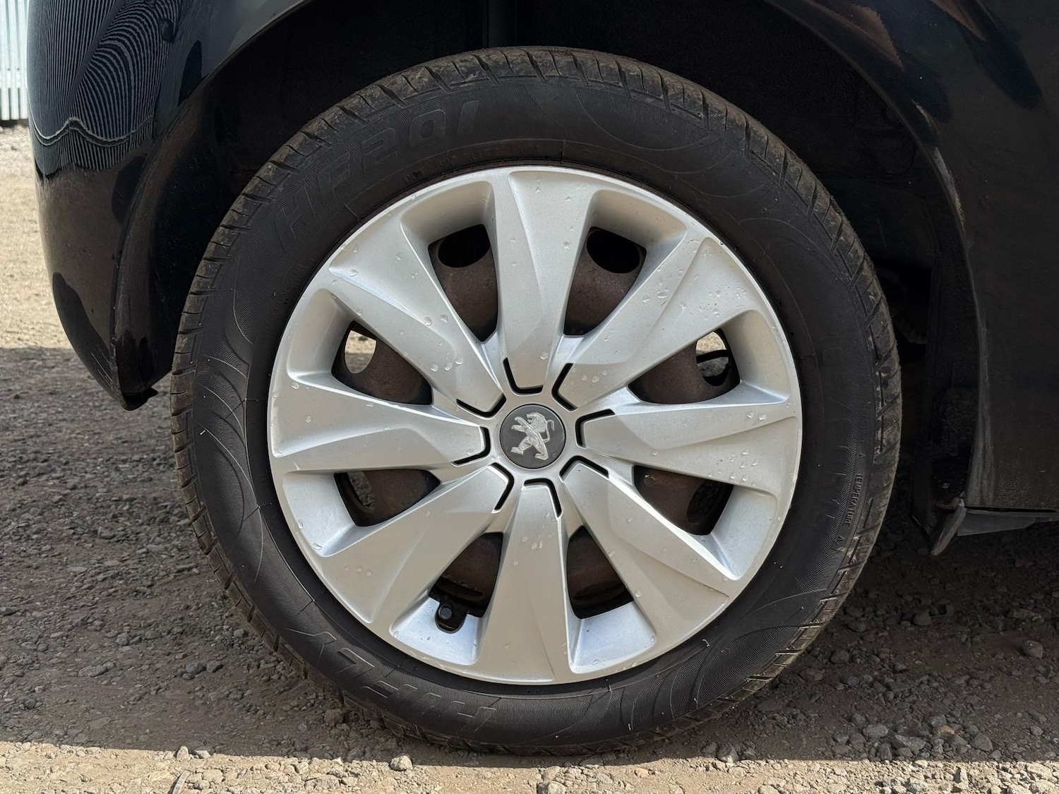 Vehicle 22