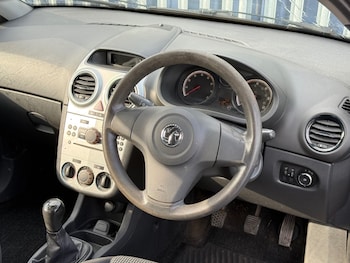 Used Vauxhall Corsa 2011 for sale - 75528447: Photo