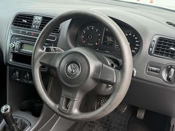 Used Volkswagen Polo 2010 for sale - 79615565: Photo