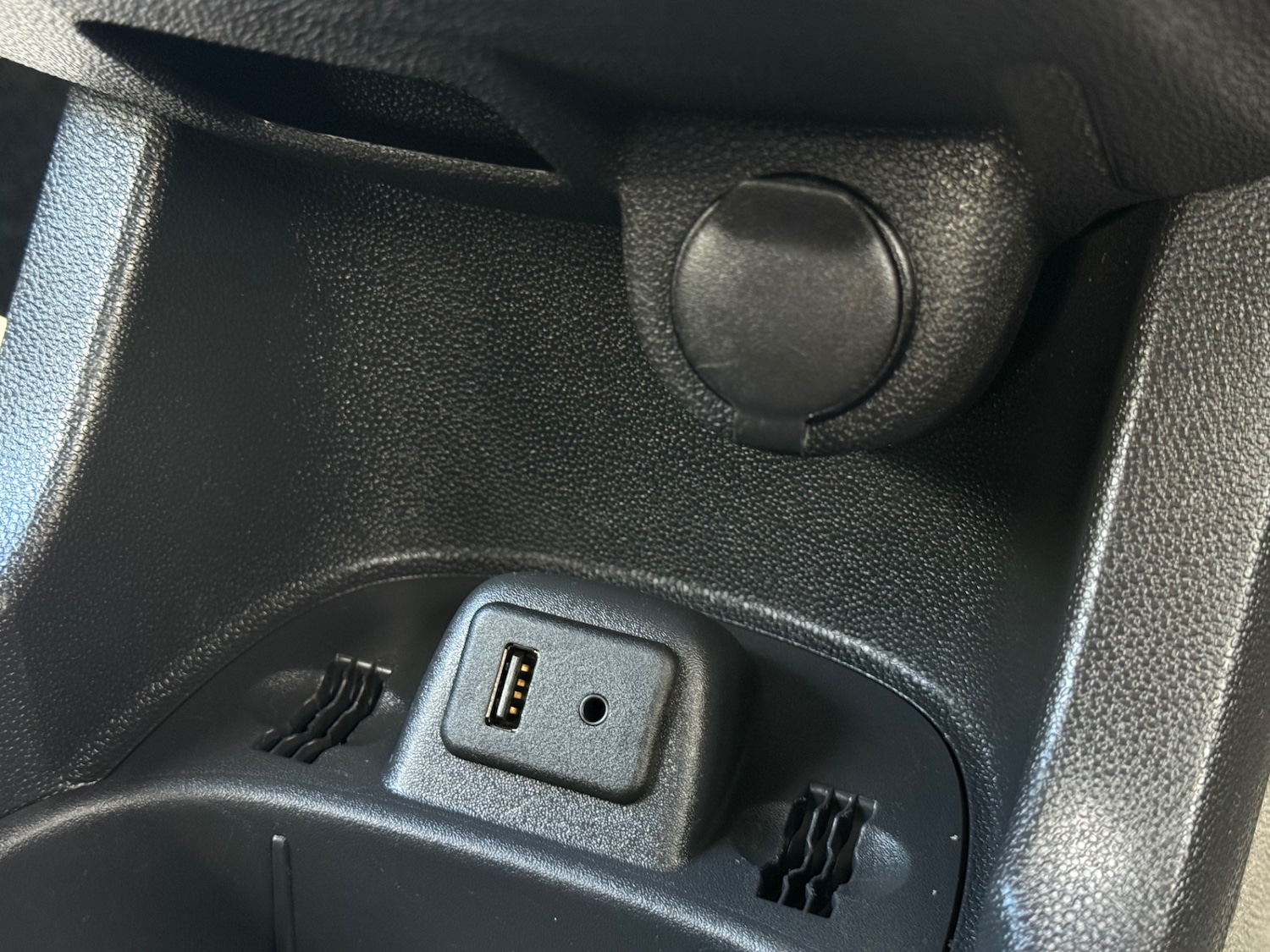 Used Vauxhall Corsa 2014 for sale - 76177681: Photo 23