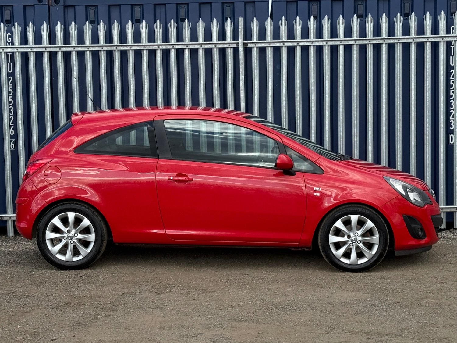Used Vauxhall Corsa 2014 for sale - 76177681: Photo 6